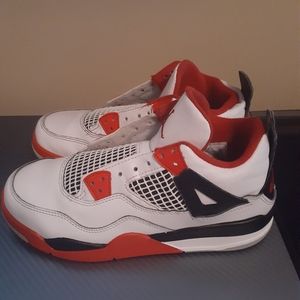 Boys Jordan 4